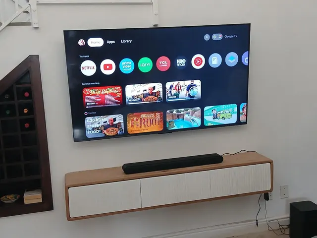 Floating TV unit